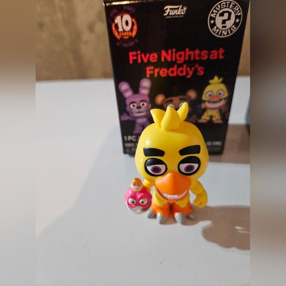 LAST CALL SET 2 - Five Nights at Freddy's Figures - Picture 4 of 5